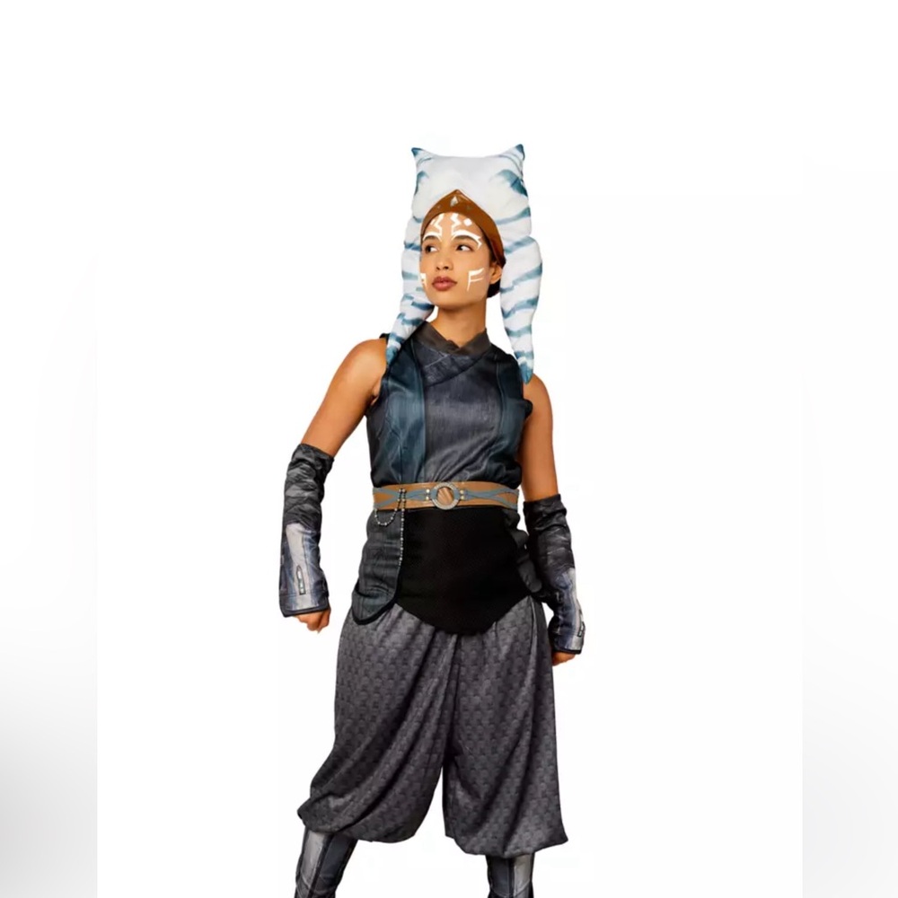 Disney Ahsoka Tano Costume with Blue and White Headpiece